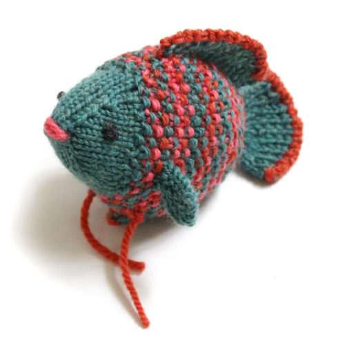 amigurumi gourami fish