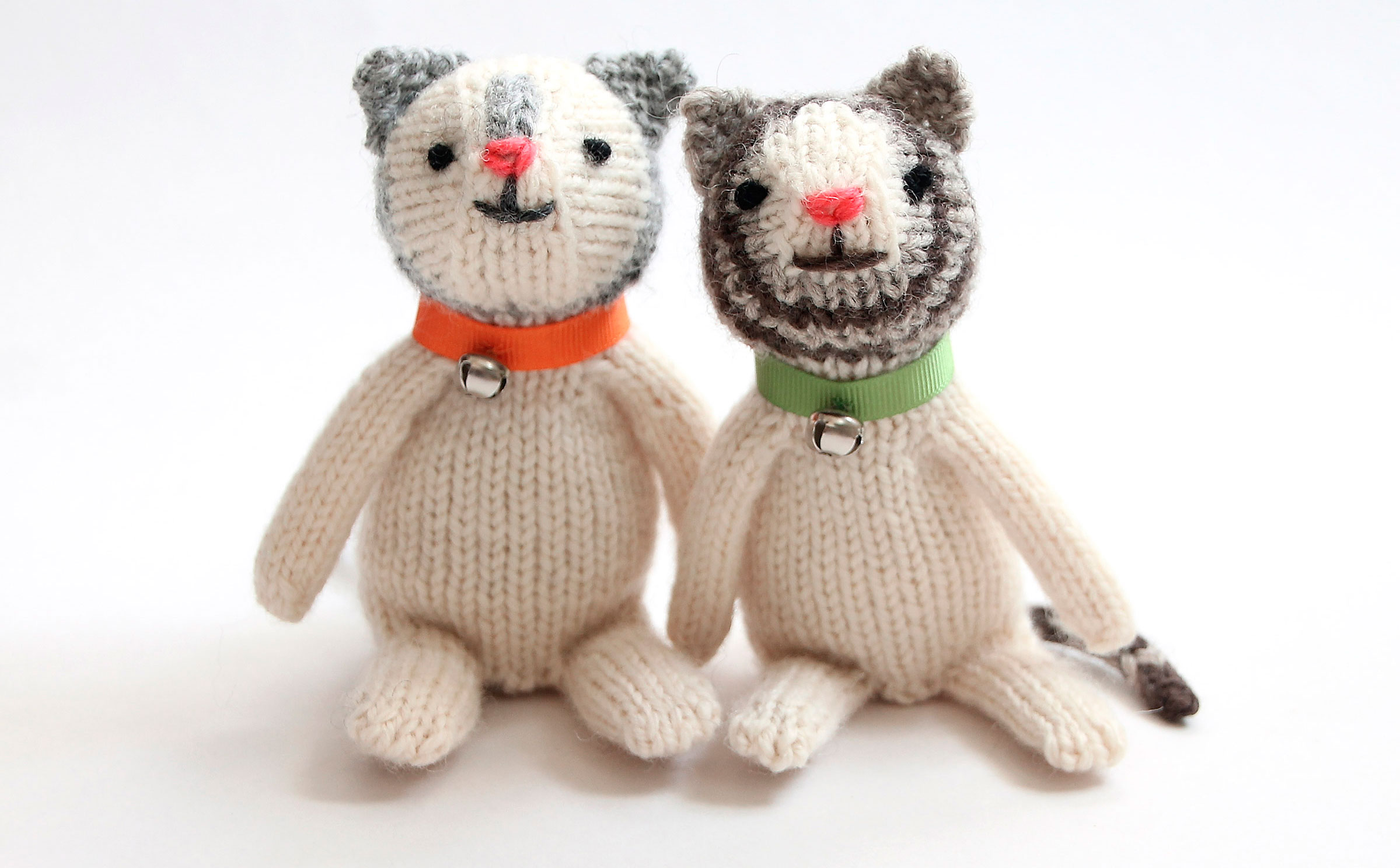 two knitted kitties